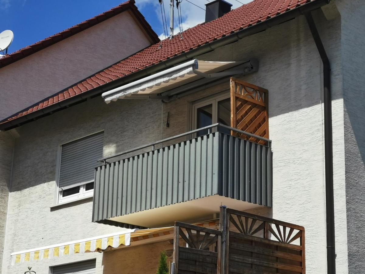 Ferienwohnung S-Bahn Naehe Schwaikheim Exteriör bild